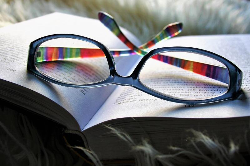 glasses, book, read-3088491.jpg
